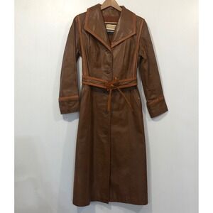 Elegant Tan Leather Trench Coat